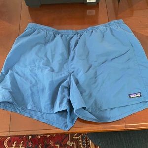 ☀️ Like new Patagonia trunks w/ lining